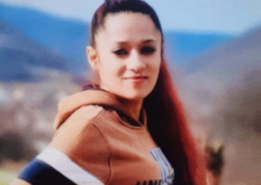 Tânără căutată de polițiștii din Hațeg, județul Hunedoara. Roxana-Lăcrămioara (24 de ani) a fost dată dispărută de iubitul de 46