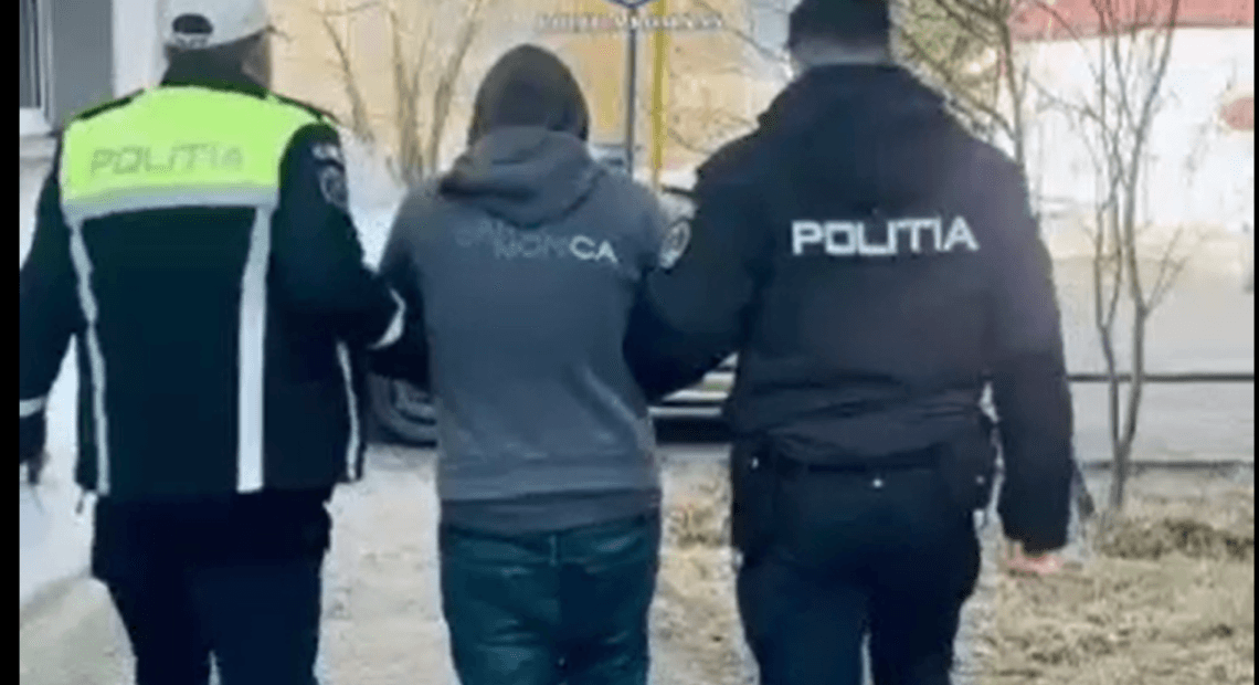 Barbarie fără margini! Un bărbat a fost reținut pentru 24 de ore, după ce și-a bătut sora