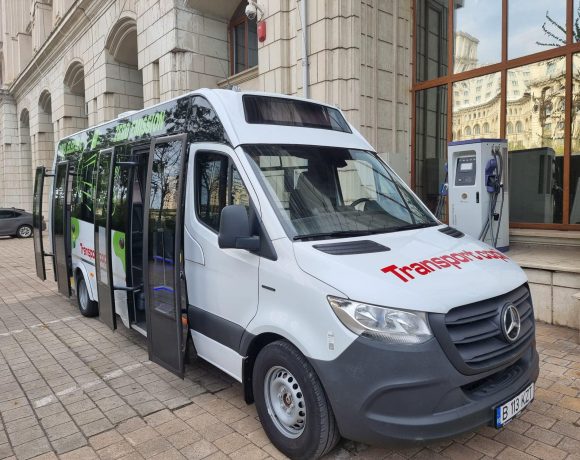 CJ Brașov cumpără 27 de microbuze școlare electrice