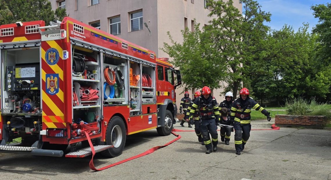 Exercițiu cu activarea Planului Roșu de Intervenție în orașul Șimleu Silvaniei - FOTO