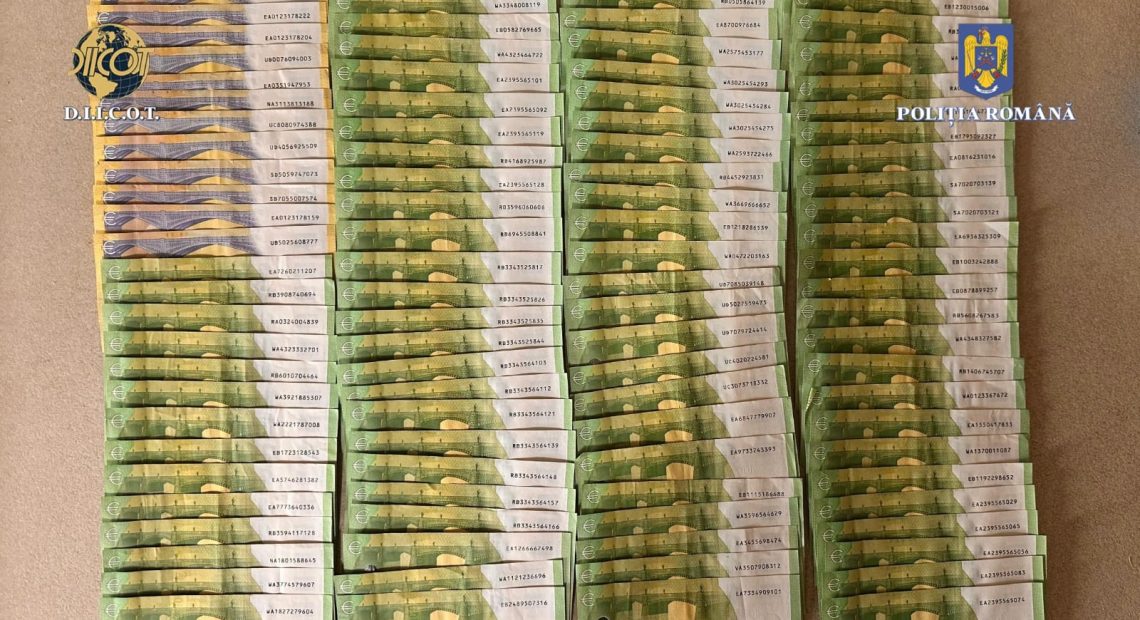Traficanții de droguri din Ardeal au bani cu nemiluita! La percheziții au găsit bani ca în Columbia - FOTO