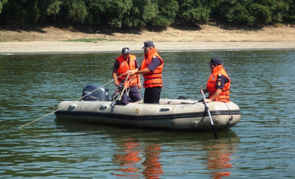 Fetiță de 3 ani căzută în râul Târnava Mare, din orașul Cristuru Secuiesc
