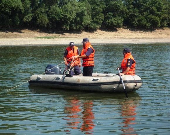Fetiță de 3 ani căzută în râul Târnava Mare, din orașul Cristuru Secuiesc