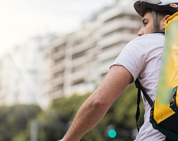 Judecători cu inimă mare: Un livrator din Satu Mare își păstrează permisul și evită închisoarea