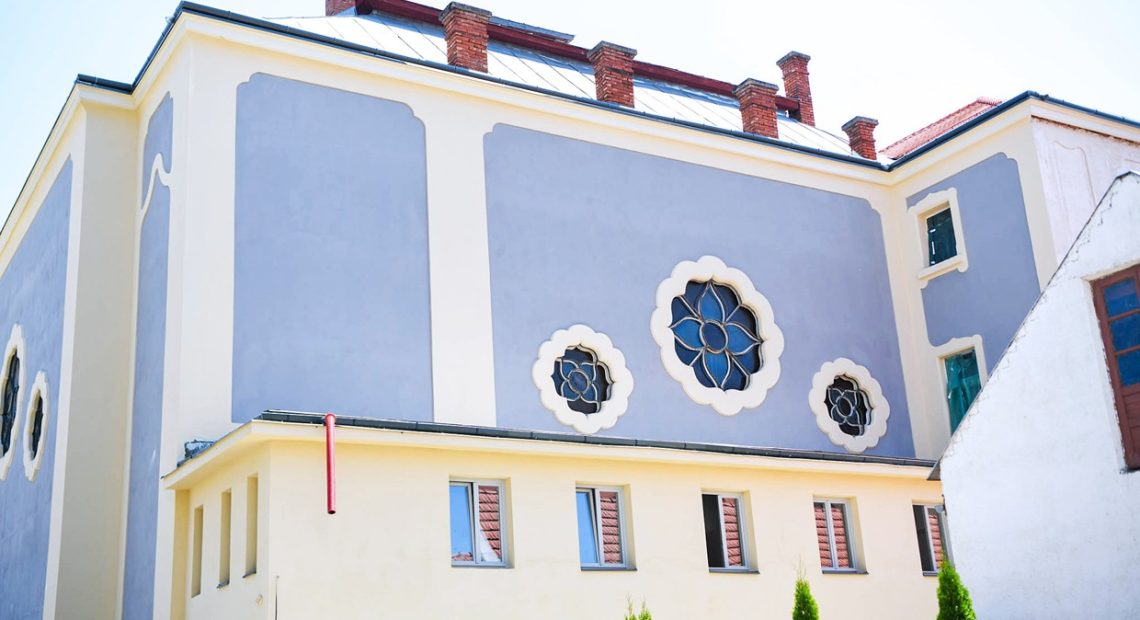 Felicitări primarului Kereskényi Gábor, din Satu Mare! Readuce la viață o clădire emblematică din oraș - FOTO