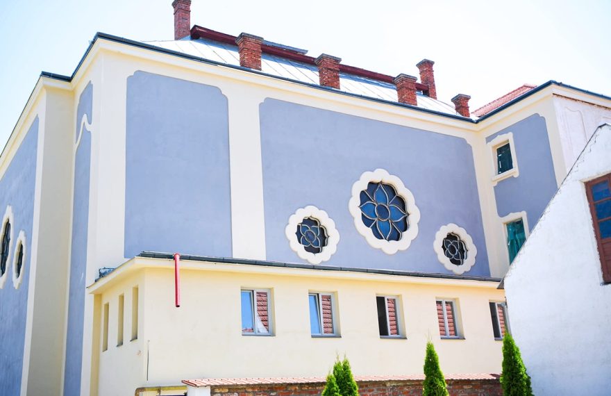 Felicitări primarului Kereskényi Gábor, din Satu Mare! Readuce la viață o clădire emblematică din oraș - FOTO