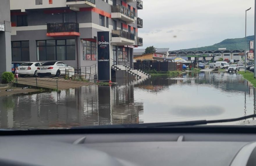 Bistrița navigabilă, în zona Kaufland - ”Administrația este absolut impotentă în fața oricărei ploi” - FOTO