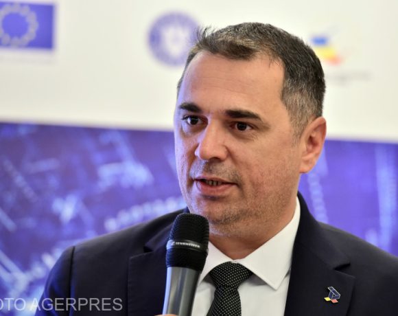 Cum direcționează Dragoș Vlad banii digitalizării către o firmă obscură din orașul său natal, Bistrița