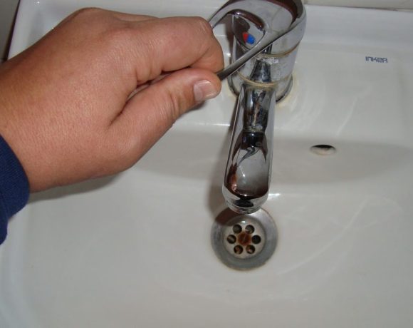 Aquabis S.A. face mai mulți bani! Scumpiri la apă și canalizare în Bistrița-Năsăud de la 1 august. TVA-ul crește la 11%