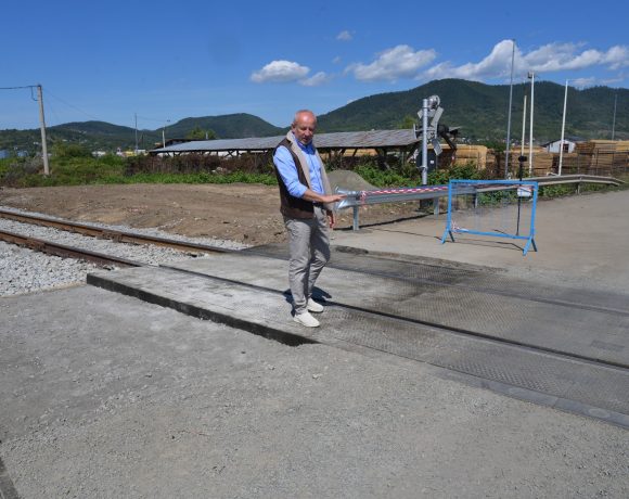 Podul provizoriu peste râul Săsar și trecerea de cale ferată Baia Mare - Satu Mare, gata de redeschidere