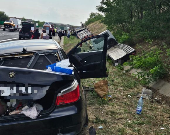 Accident pe Autostrada A1, la Sebeș: Două persoane au avut nevoie de îngrijiri medicale - FOTO