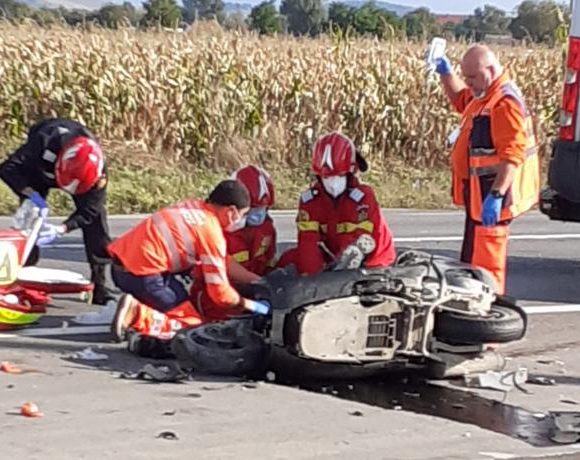 Accident rutier la Cormaia: o fetiță de 10 ani, lovită de o motocicletă condusă de un tânăr fără permis