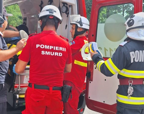 Accident pe DN7, la Cugir: O femeie rănită după ce un șofer nu i-a acordat prioritate