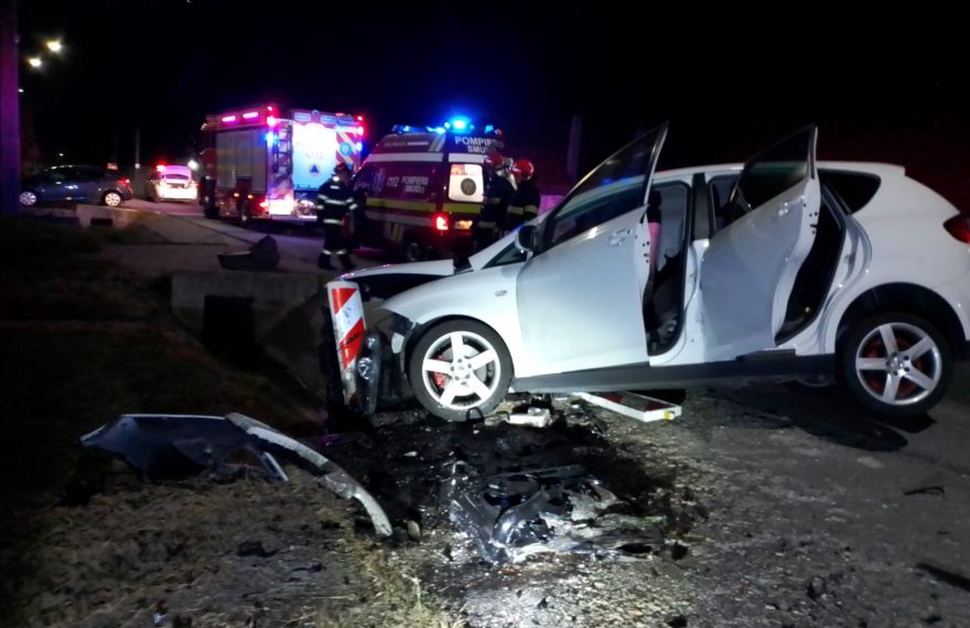 Accident rutier la Prundu Bârgăului: Trei persoane, între care un bebeluș, transportate la spital