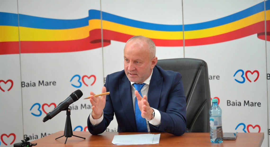 Primăria Baia Mare economisește 3,2 milioane de lei din salarii și redirecționează banii către nevoile urgente ale orașului