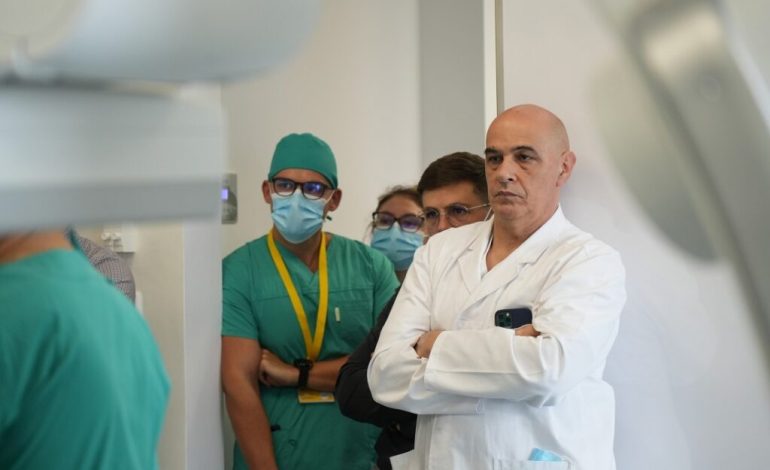 Te doare capul constant? Ce spune despre asta neurochirurgul clujean Ștefan Florian