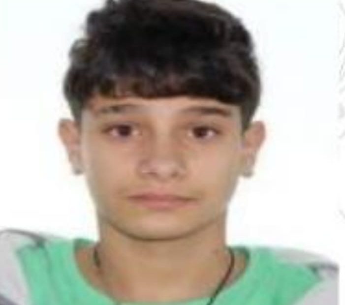 Minor de 16 ani dispărut dintr-o unitate medicală din Sibiu. Poliția cere ajutorul populației