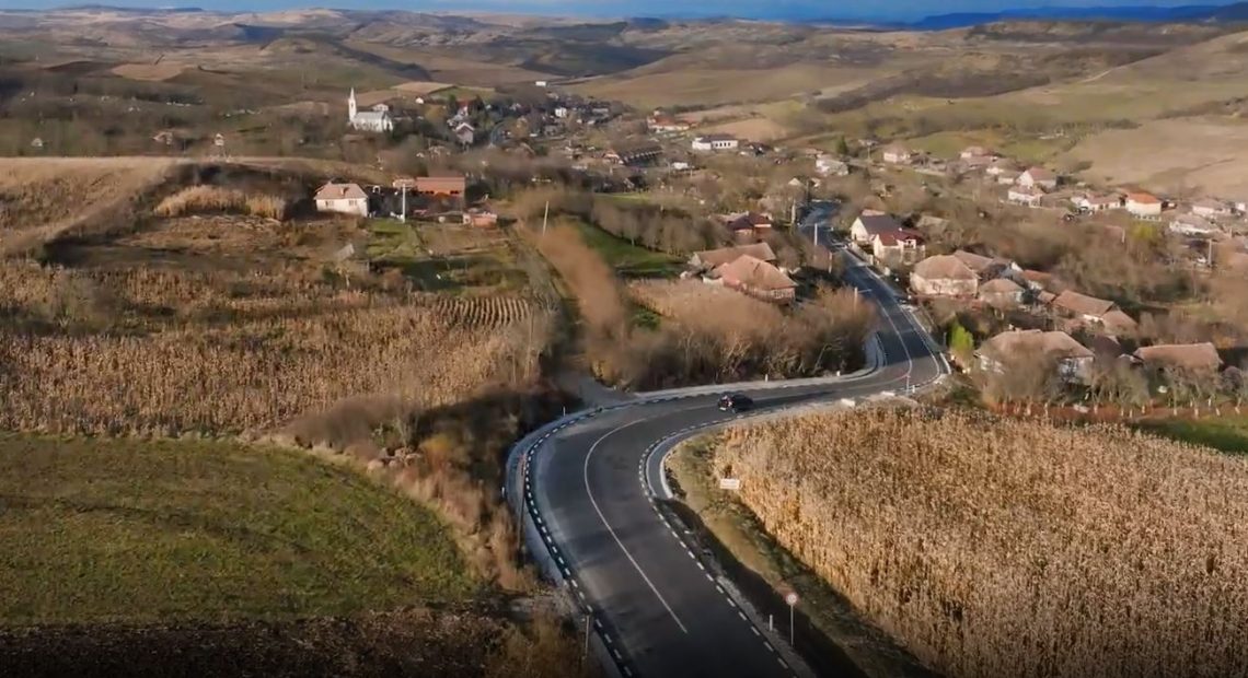 Drumul județean Sânmihaiu de Câmpie - Visuia a fost inaugurat oficial. Investiție de 83,5 milioane lei pentru 10 kilometri de infrastructură modernizată