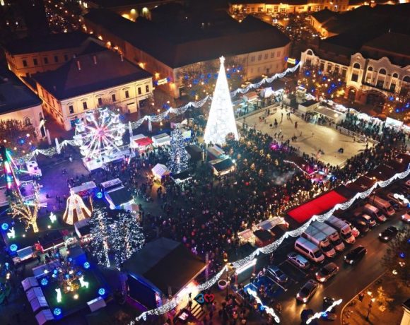 Program colinde în Baia Mare, în weekendul 5 - 7 decembrie. Magia Crăciunului pune stăpânire pe oraș