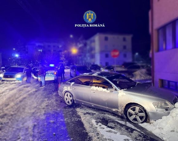 Urmărire ca în filme la Cluj! Polițiștii au montat pe drum dispozitivul care oprește și un TAB militarizat - FOTO