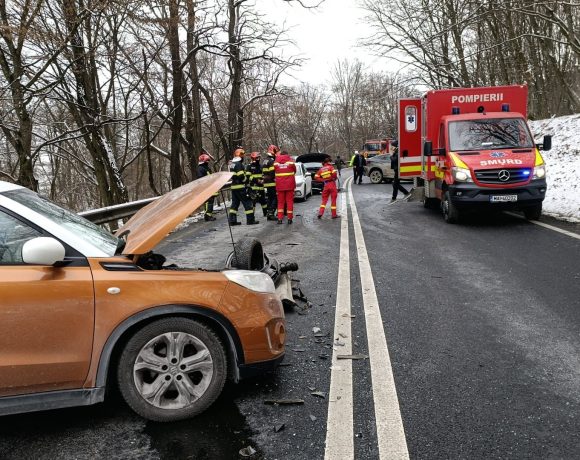 Cum s-a produs accidentul de pe DN1, din zona Hula Bradului, Sibiu, și cum au ajuns 5 oameni la spital