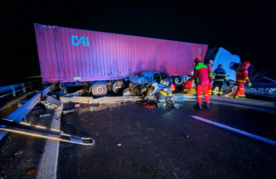 Accident mortal pe Autostrada A1, pe sensul de mers Simeria - Orăștie - FOTO și VIDEO
