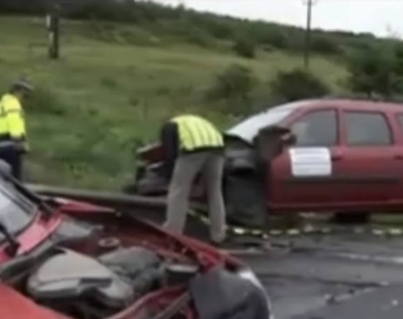 Accident grav între Deva și Simeria, cu mai mulți răniți - FOTO