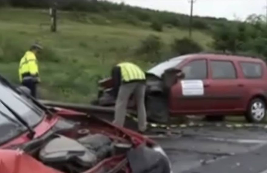 Accident grav între Deva și Simeria, cu mai mulți răniți - FOTO